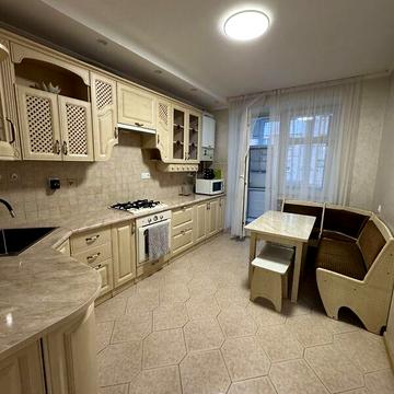 Довгострокова оренда 2к Квартира Злуки проспект