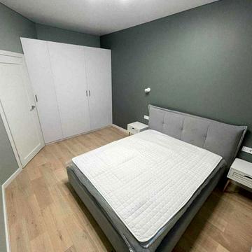 Олеся Гончара вул., 38-42