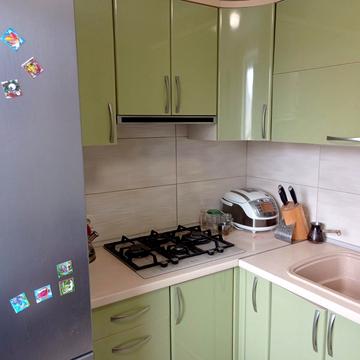 Олександра Олеся вул., 16