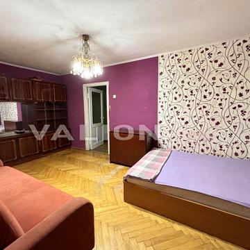 Михайла Донця вул., 21