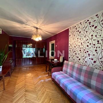 Михайла Донця вул., 21