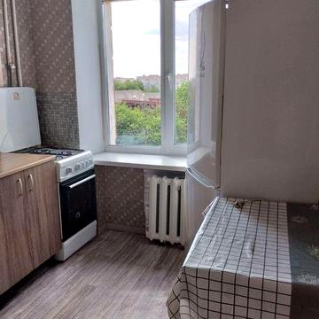 Квартира 1 кімнатна на тривалий термін