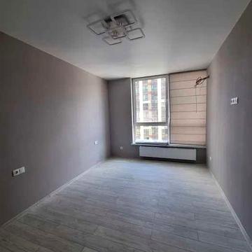 Однокімнатна квартира Варшавський квартал Олеся 4