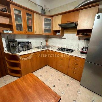 Продаж 2х кімнатної квартири Соломянський район