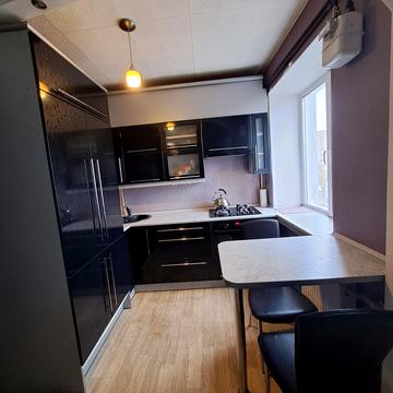 Перемоги просп., 103