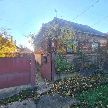 Продається будинок в передмісті м.Берегово