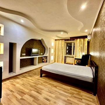 Озерна вул., 22