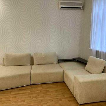 Здається 2-х кімнатна квартира , площа Соборна, 7а