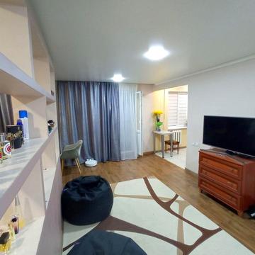 Національної Гвардії вул. (Уральська), 11