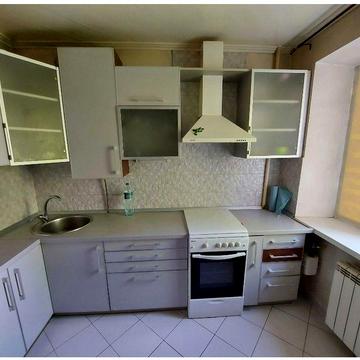 2к.Космос. Цегляний будинок. Окремі кімнати.