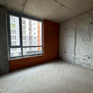 Готова 3 кім 90м2 в затишному районі