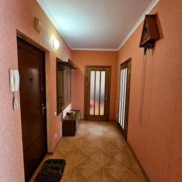 Євгена Танцюри вул., 50