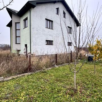 Карпатська вул.