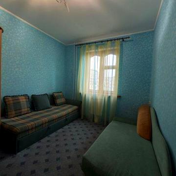 Продається 3-км. на Жадова