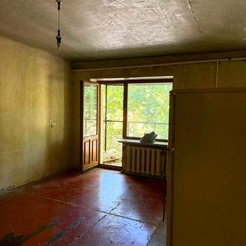 Продам 1-но комнатную квартиру ул. Сегедская. Цена 20 500 у.е.