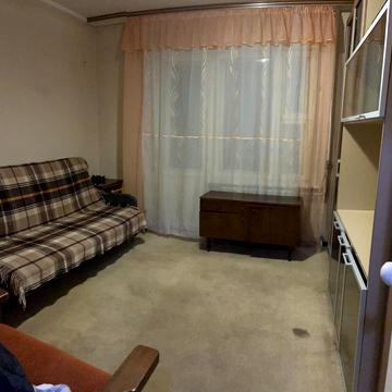 Ревуцького вул., 17-Б