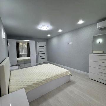 Михайла Максимовича вул. (Онуфрія Трутенка), 32