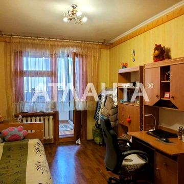 3 кімнатна квартира 72м2 біля ТЦ Сімя. Є-відновлення.