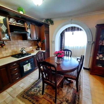 Продам квартиру з якісним ремонтом в новому будинку на вул.Металургів