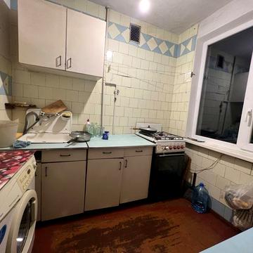 Продам 3х кімнатну квартиру рн Леваневського