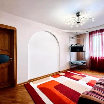 Продається 3-кімнатна квартира з ремонтом на Пушкіна