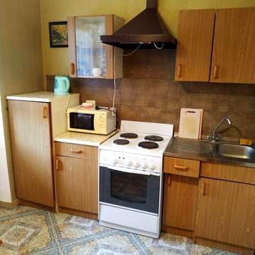 Оренда просторої 2 кімнатної квартири Троещина ! Милославська