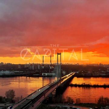 Зарічна вул., 2