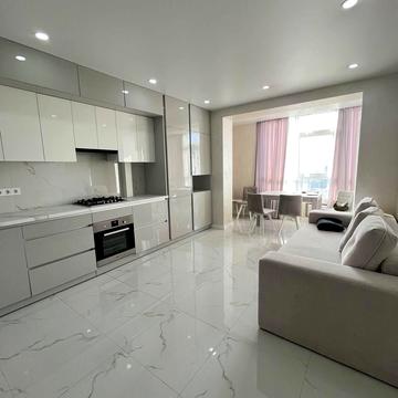 Пасічна вул., 177