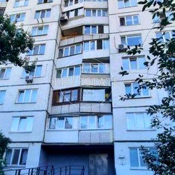 Продаж 2 к квартири Теремки 5 хв пішки 7й 16 ти