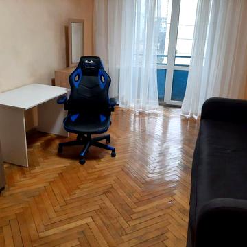 Сдам 1ком  Малышка 27 ст.м."Черниговская"