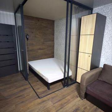 Квартира 1-кімнатна Івана Дзюби 12а (Власник, без комісії!)