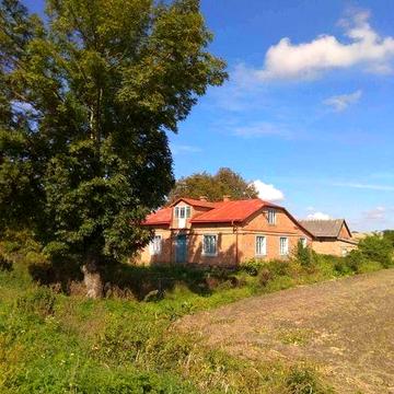 Продам цегляний будинок