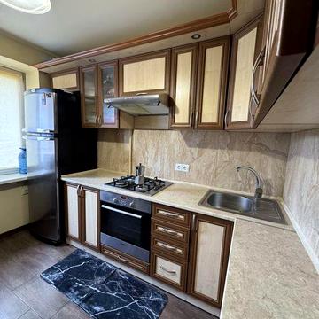 Продаж шикарної квартири по вулиці Пасічна