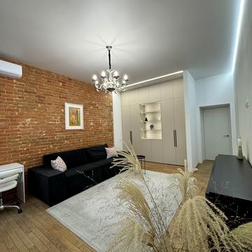 Павла Скоропадського вул. (Столярова), 5