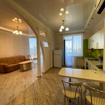 Квартира в новом доме с большой гостиной Таирова