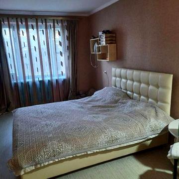 Продам квартиру с отдельным входом и палисадником