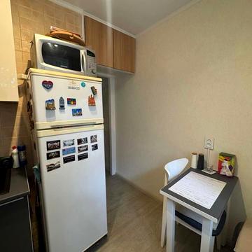 ул космонавтів, 122а