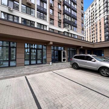 Університетська вул., 3/3