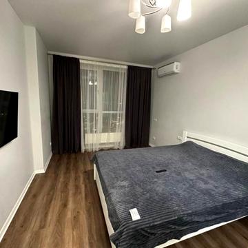 Ревуцького вул., 40-В