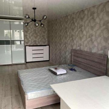 Продам двокімнатну квартиру з РЕМОНТОМ на КАЛИНОВІЙ (711624)