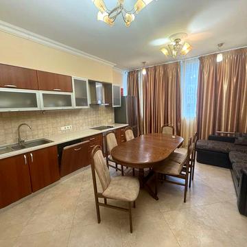 3 комнатная Пишоновская/ Нищинского