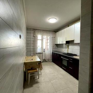 р Тепла 3-кімнатна квартира, 6 поверх, Чайка