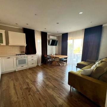 Адольфа Добрянського вул., 40