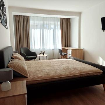 Княгині Ольги вул., 5а