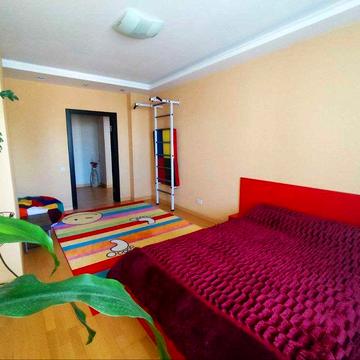 Продам квартиру Автозаводська 29а