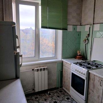 Оболонский просп. 2-х кімн продам