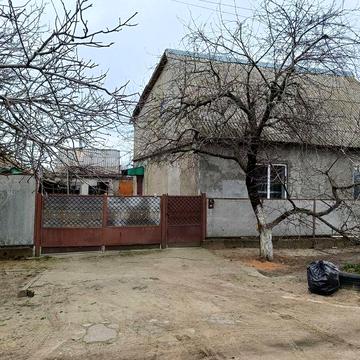 Шабо,добротный дом срочно.