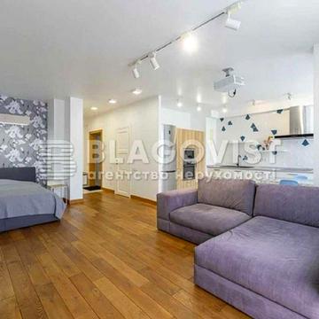 3к Продаж, Метрологічна, 109а ЖК "Кришталеві джерела" ЖК "Кришталеві джерела"