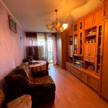 Трикімнатна квартира з автономним газовим опаленням