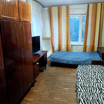 Миропільська вул., 31-А